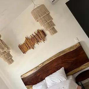 Kingulingu's Apartament , Cancún México